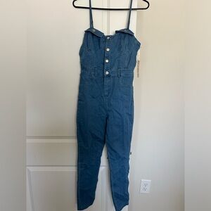 Women’s Spaghetti Strapped Jumpsuit